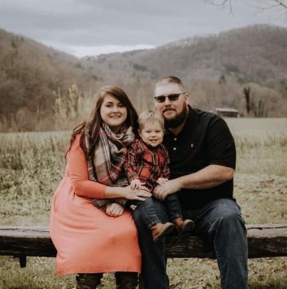 Meet your Posher, Dani - Picture 1 of 1